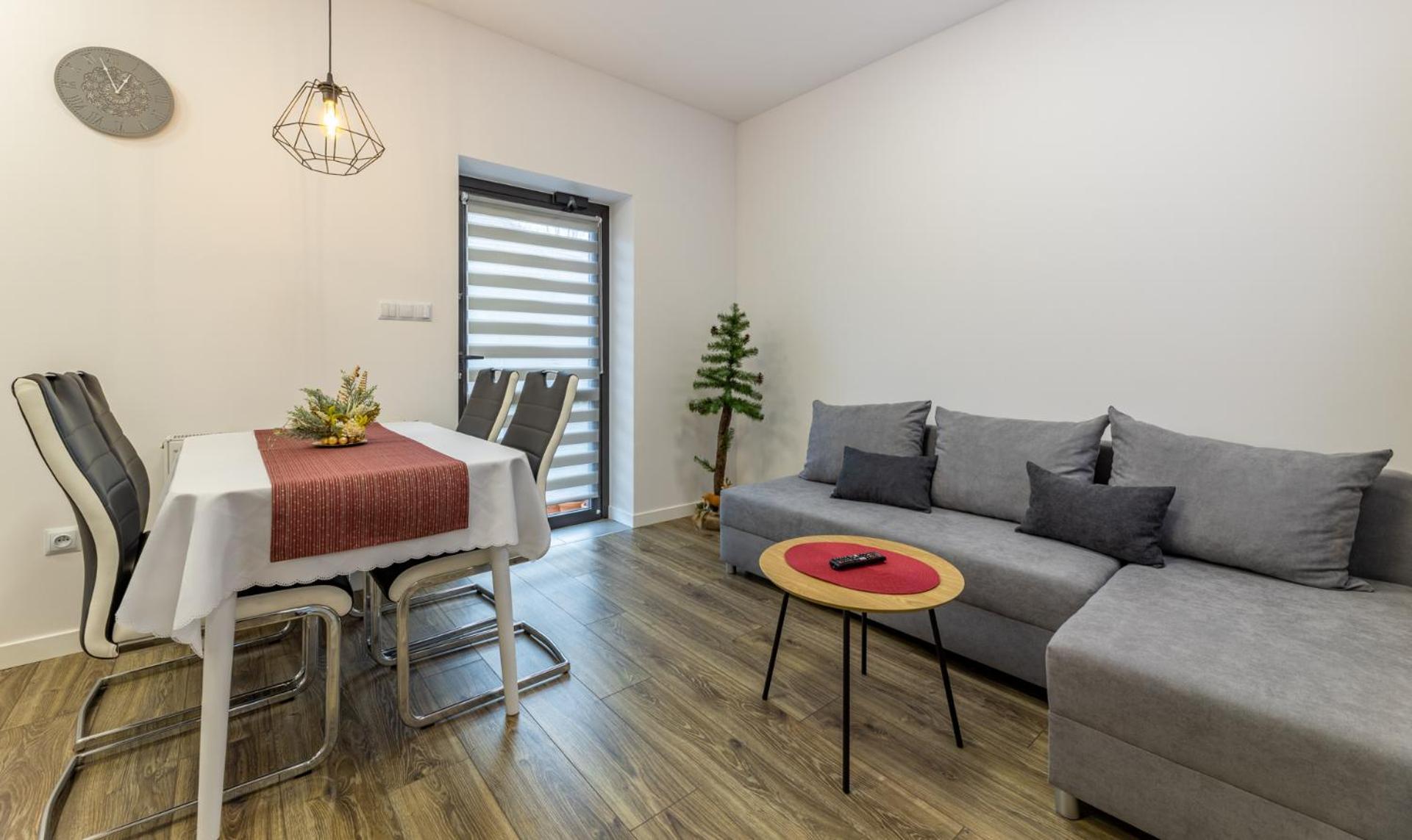 Apartamenty Belska Centrum ウストシキ・ドルネ エクステリア 写真