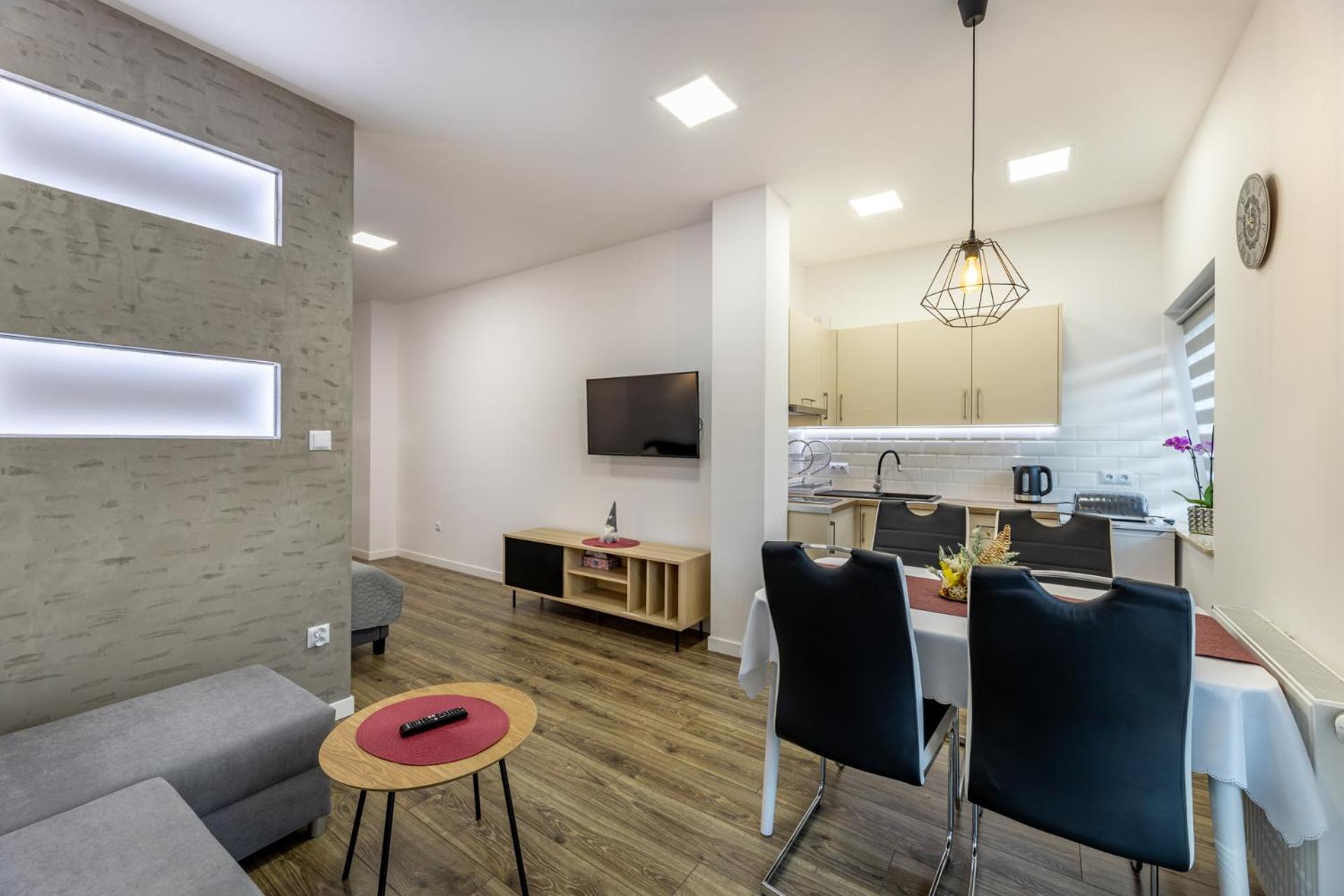 Apartamenty Belska Centrum ウストシキ・ドルネ エクステリア 写真
