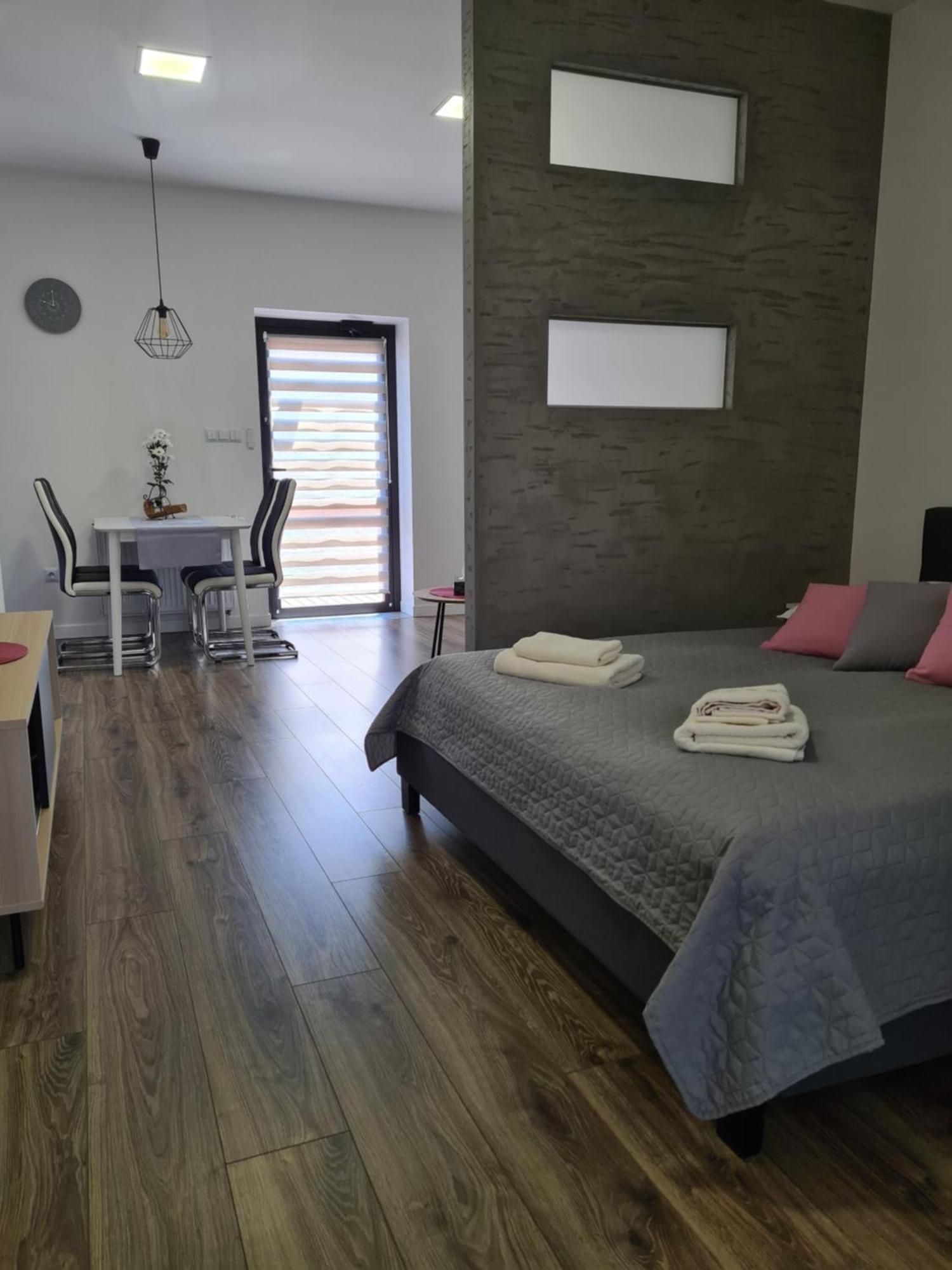 Apartamenty Belska Centrum ウストシキ・ドルネ エクステリア 写真